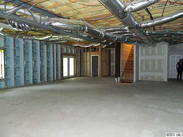 833 Myrtle Clark Kelly Road Mount Holly, NC 28120 - Photo 12 of 16 Gallery Image 12