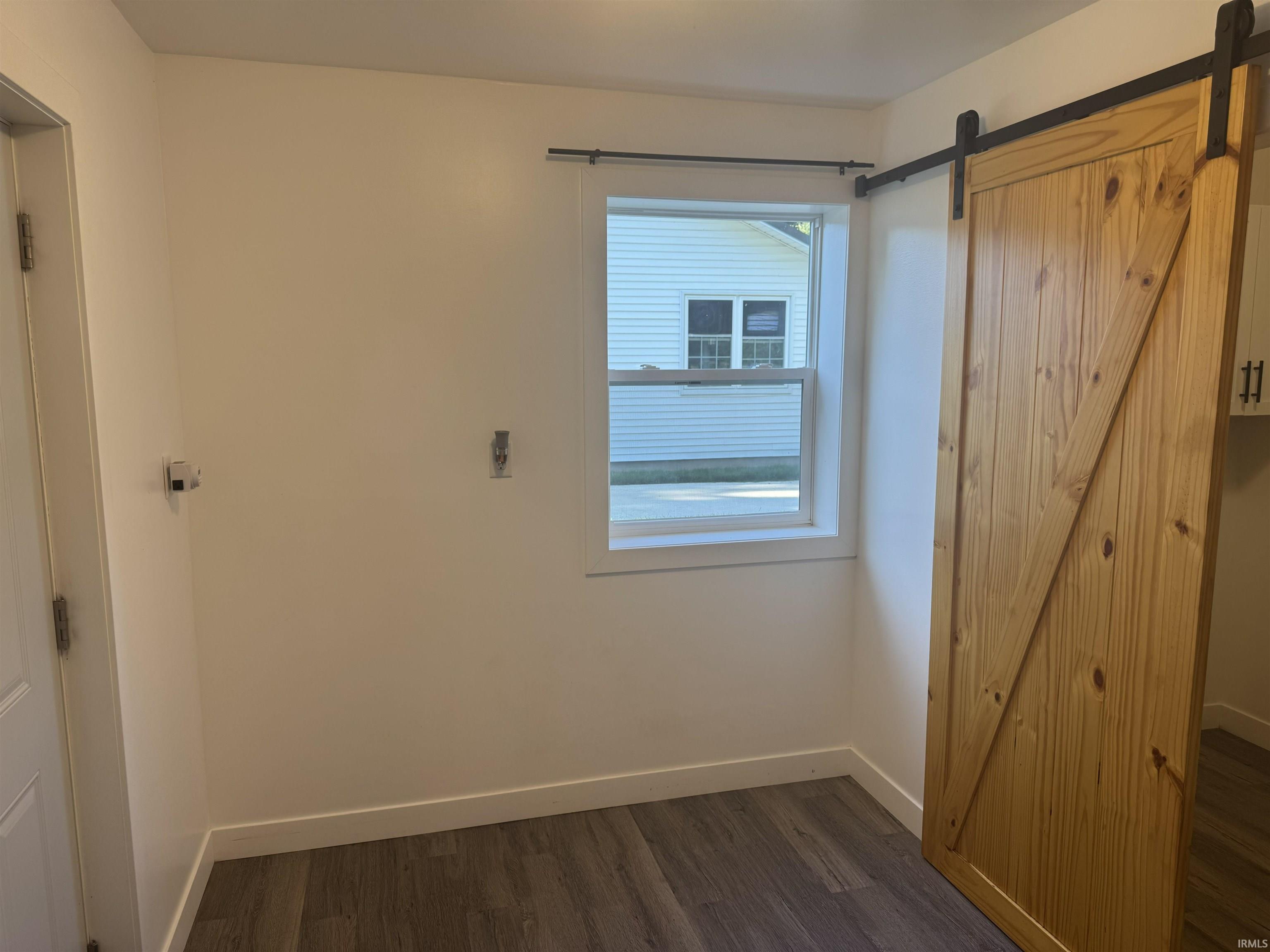 205 South Washington Street Wakarusa, IN 46573 - Photo 15 of 29
