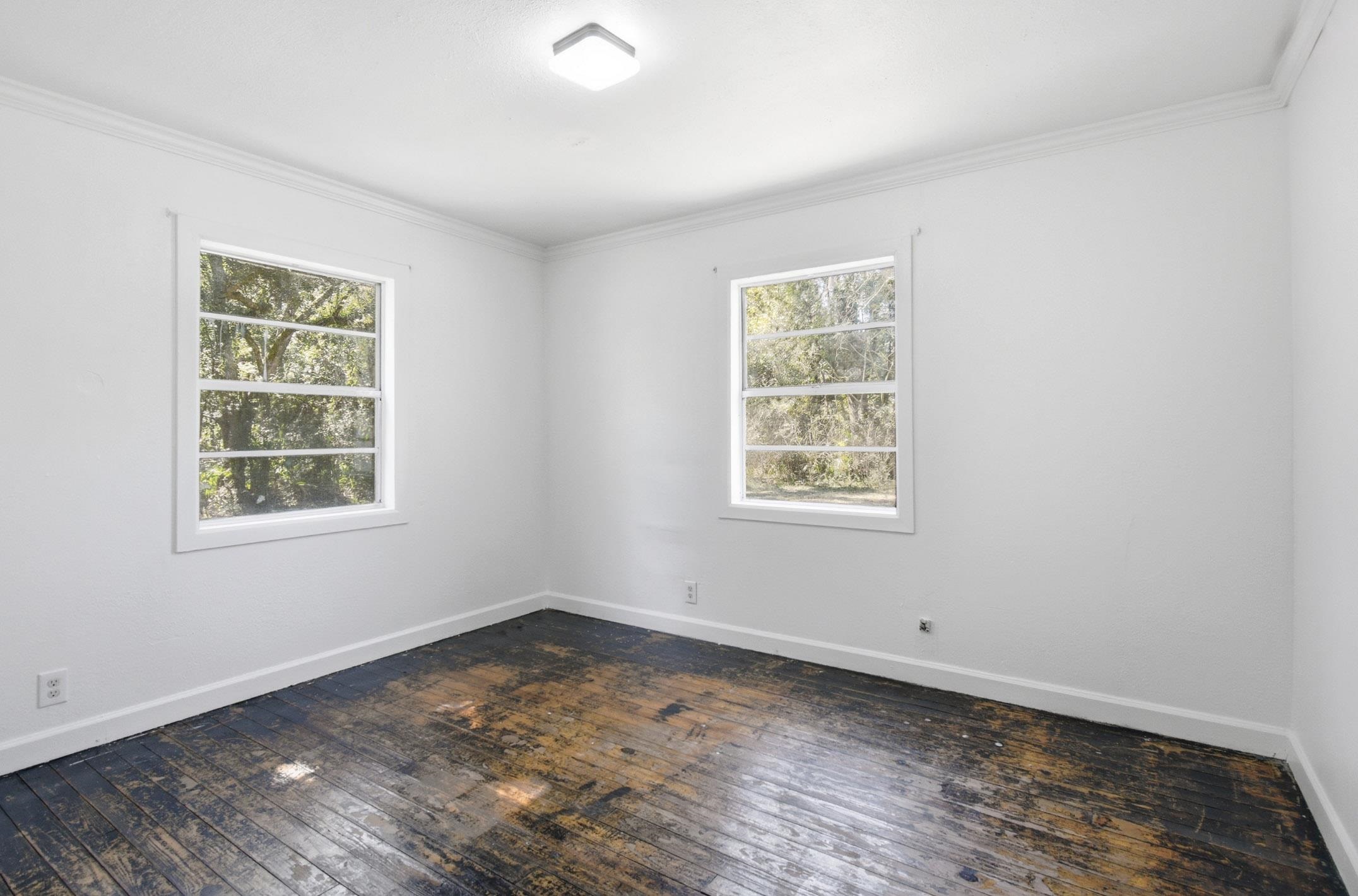 207 South Hinley Street Perry, FL 32347 - Photo 1 of 17