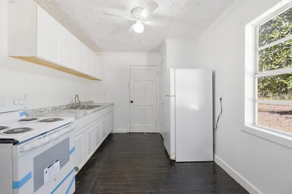 $105,000 | 207 South Hinley Street, Perry, FL 32347