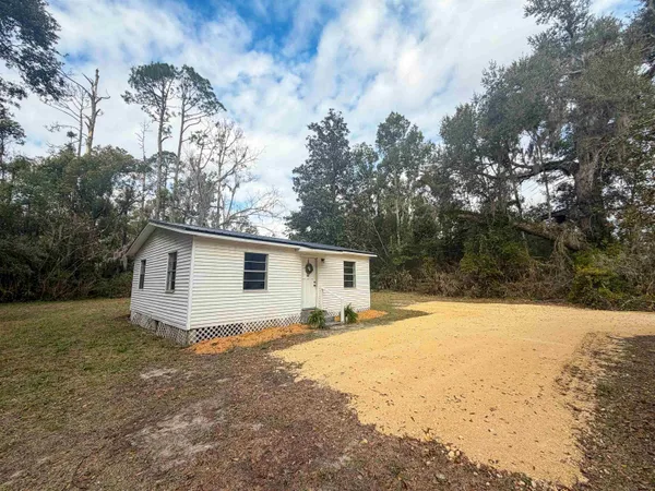 $105,000 | 207 South Hinley Street, Perry, FL 32347