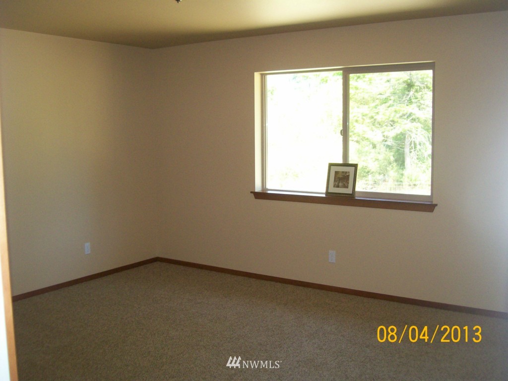1008 Lyle Ridge Circle Oak Harbor, WA 98277 - Photo 15 of 20 Gallery Image 15