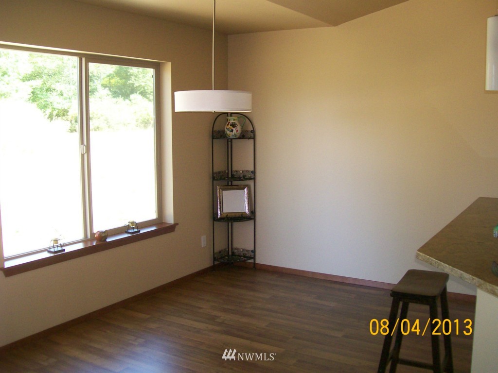 1008 Lyle Ridge Circle Oak Harbor, WA 98277 - Photo 10 of 20 Gallery Image 10