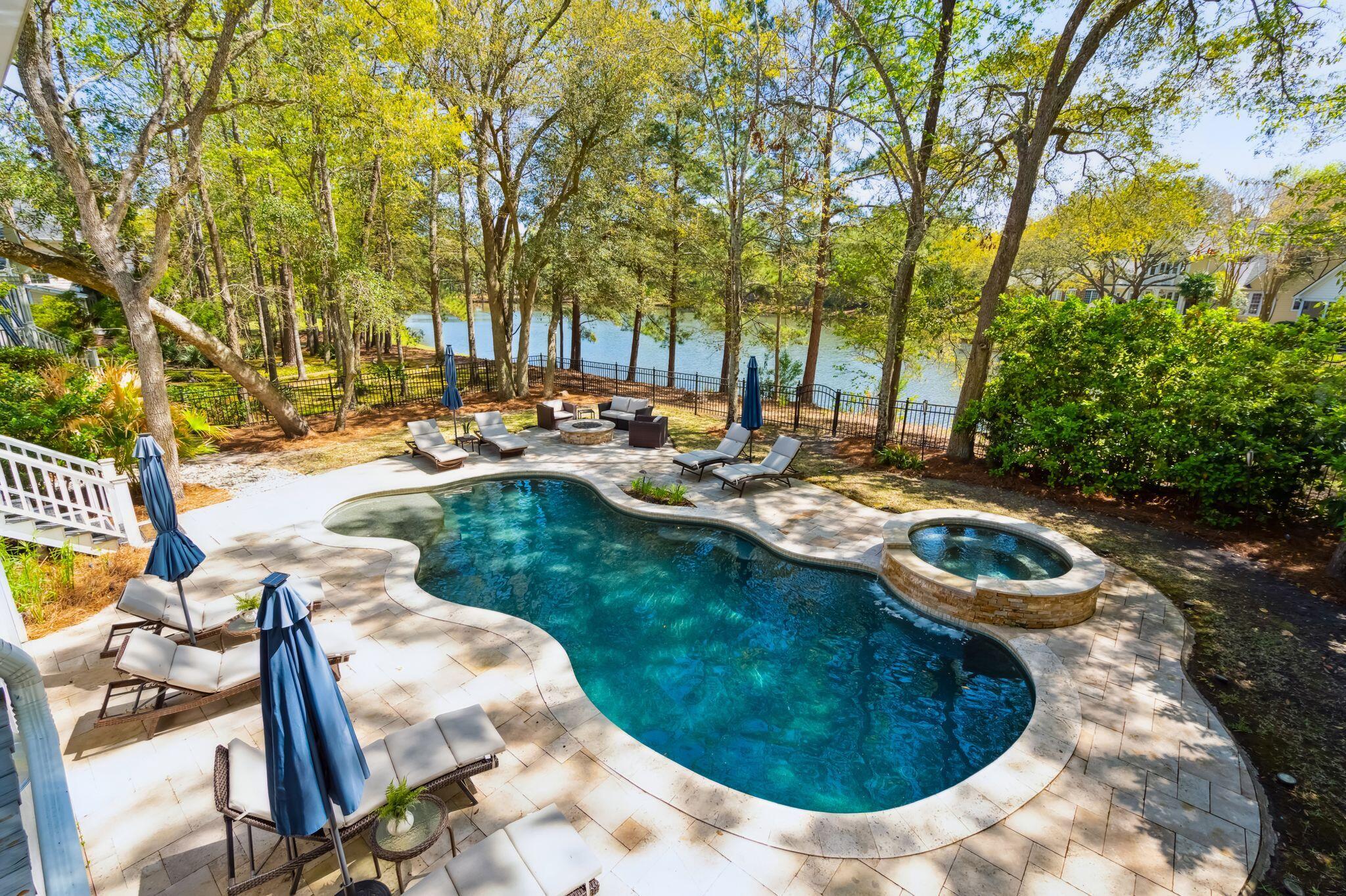 1680 Sewee Fort Road Mount Pleasant, SC 29466 - Photo 3 of 70 1680SeweeFortRd-KeenEyeMarketing-050