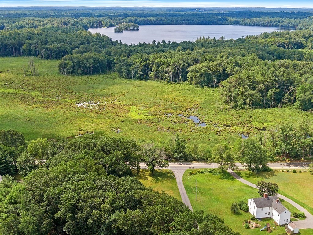 239 High Plain Road Andover, MA 01810 - Photo 12 of 42 Gallery Image 12