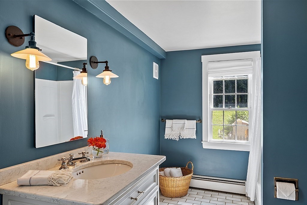 239 High Plain Road Andover, MA 01810 - Photo 28 of 42 Gallery Image 28