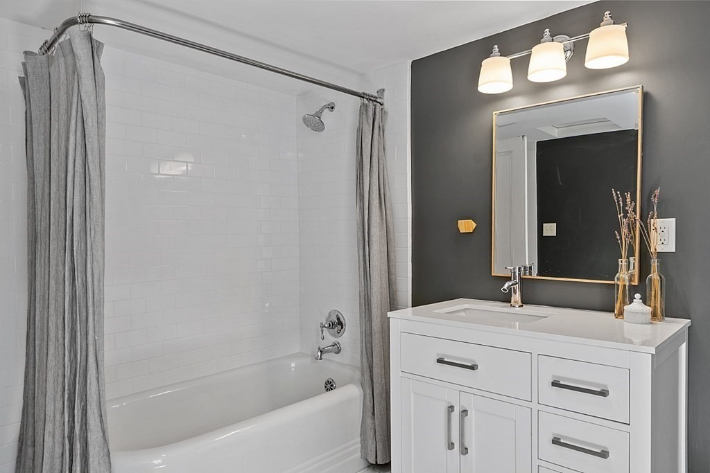 239 High Plain Road Andover, MA 01810 - Photo 38 of 42 Gallery Image 38