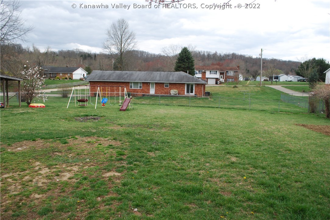 7454 Sandhill Road Point Pleasant, WV 25550 - Photo 11 of 13 Gallery Image 11