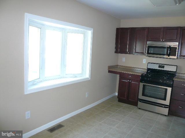 1739 Drexel Road Dundalk, MD 21222 - Photo 6 of 22 Kitchen