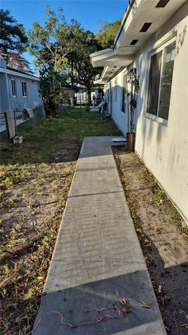$2,900 | 2155 Northwest 64th Street, Unit 2155, Miami, FL 33147
