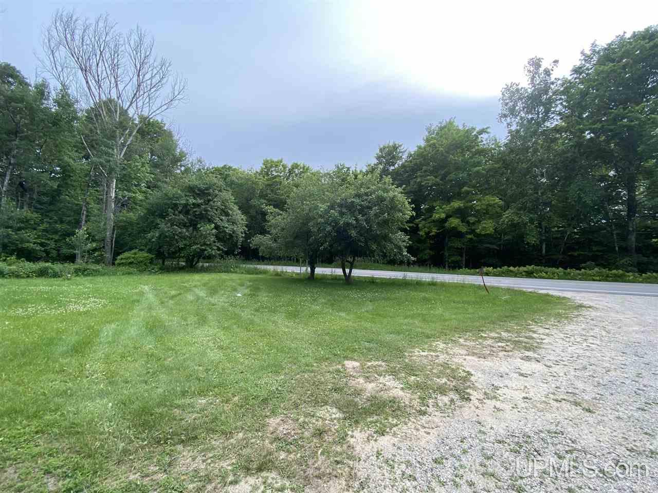 N9411 Co Road Curtis, MI 49820 - Photo 5 of 24