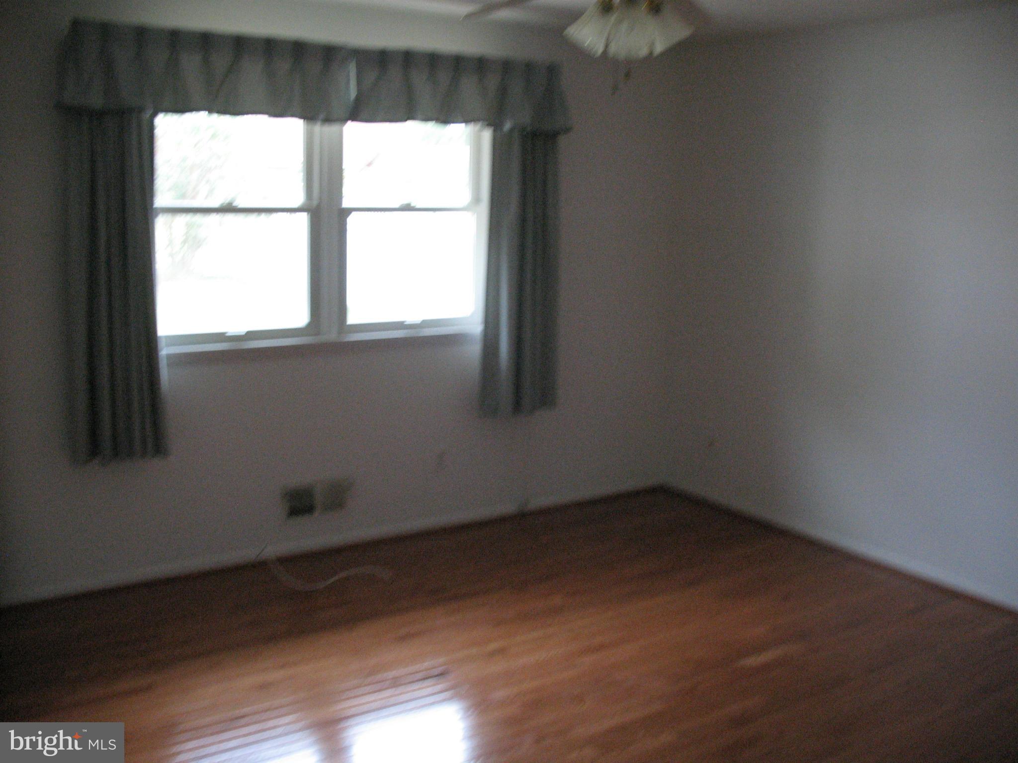 9618 Trepid Road Baltimore, MD 21236 - Photo 12 of 30 Bedroom (Master)