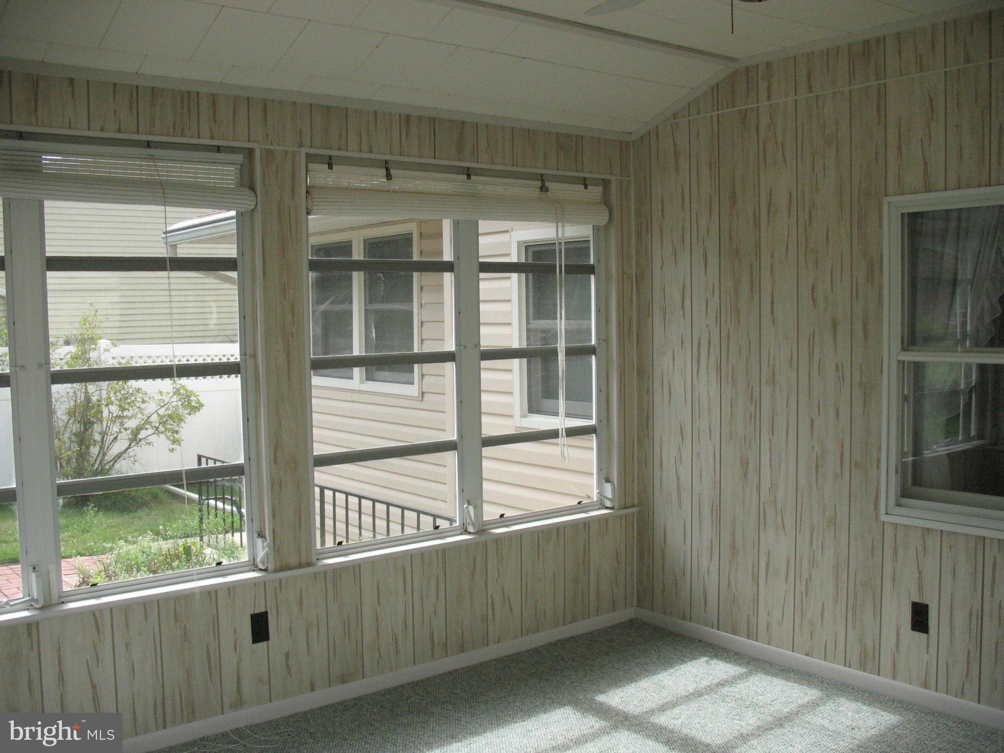 9618 Trepid Road Baltimore, MD 21236 - Photo 19 of 30 Enclosed Sun Porch
