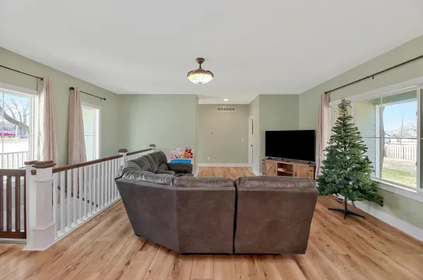 $240,000 | 613 South Forrest Street, Douglass, KS 67039