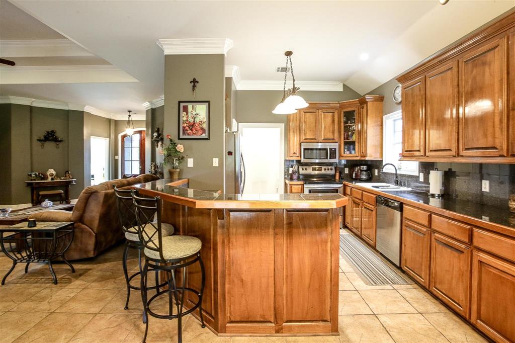 4510 Oak Ridge Drive Sulphur, LA 70665 - Photo 9 of 25