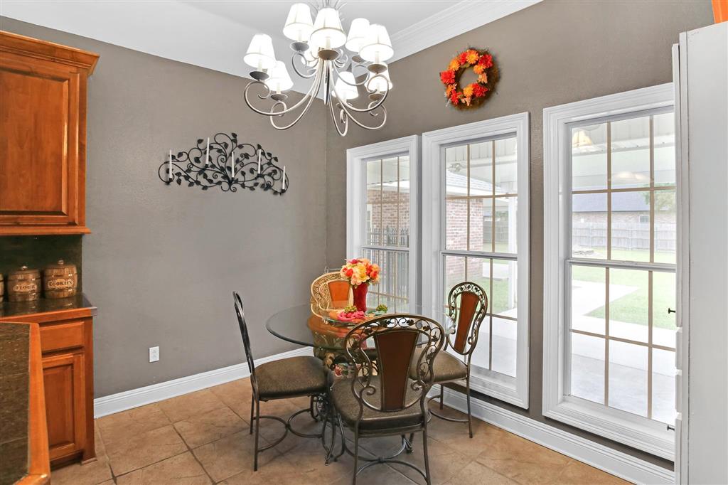 4510 Oak Ridge Drive Sulphur, LA 70665 - Photo 10 of 25