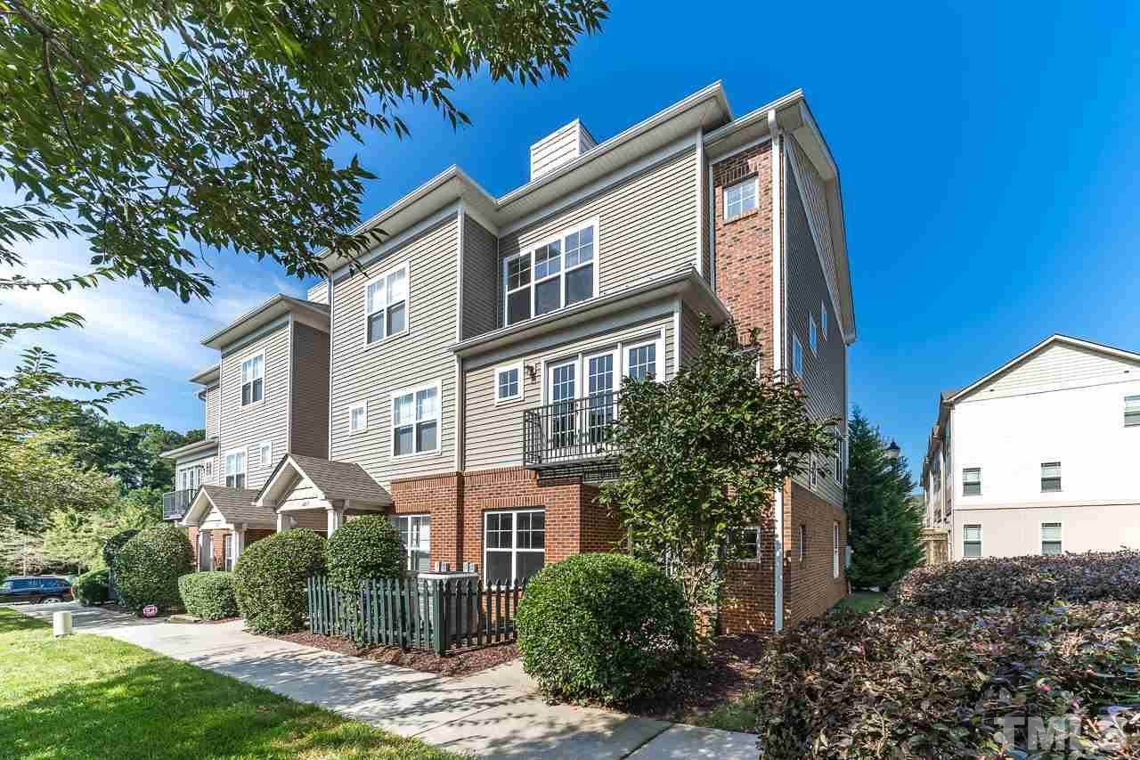 2811 Ulster Alley Raleigh, NC 27606 - Photo 2 of 24