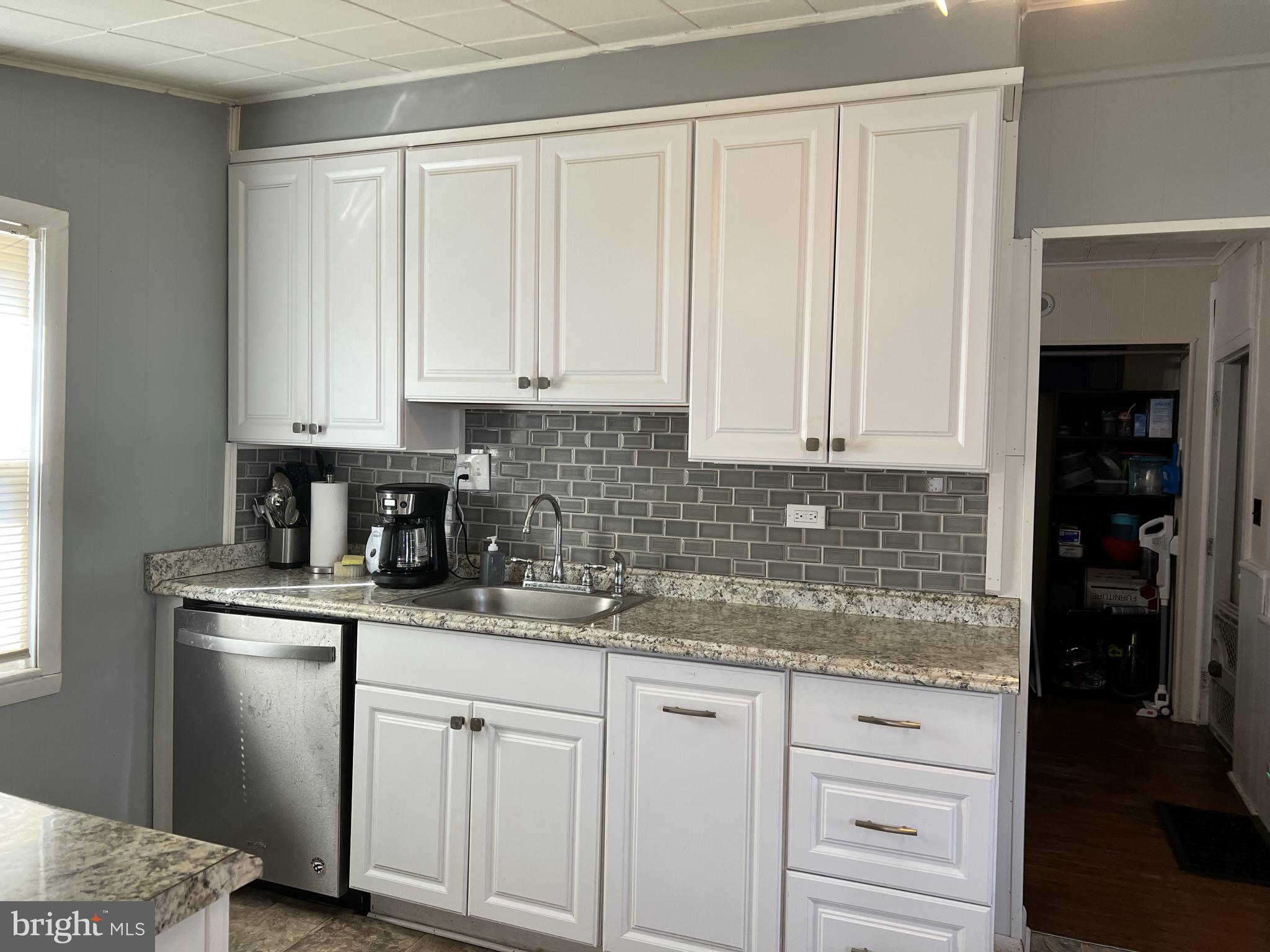 222 Magnolia Street Manheim, PA 17545 - Photo 9 of 23