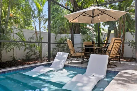 $1,675,000 | 404 South Clark Avenue, Tampa, FL 33609
