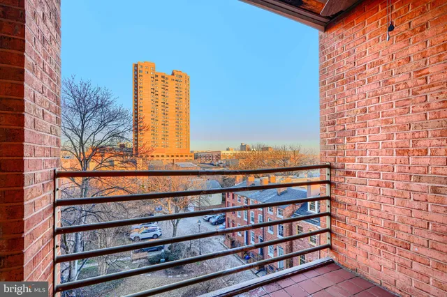 $2,300 | 123 West Barre Street, Unit 403, Baltimore, MD 21201