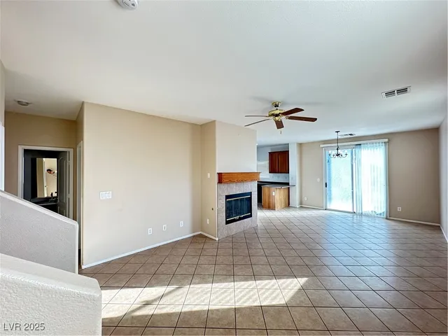 $2,100 | 6277 Canebrake Court, Las Vegas, NV 89141