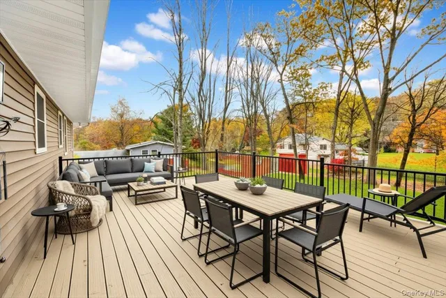 $799,000 | 157 Phyllis Court, Yorktown Heights, NY 10598