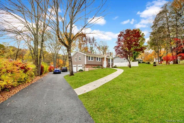 $799,000 | 157 Phyllis Court, Yorktown Heights, NY 10598