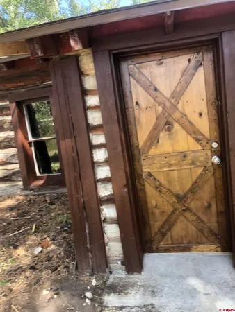 a view of a entryway