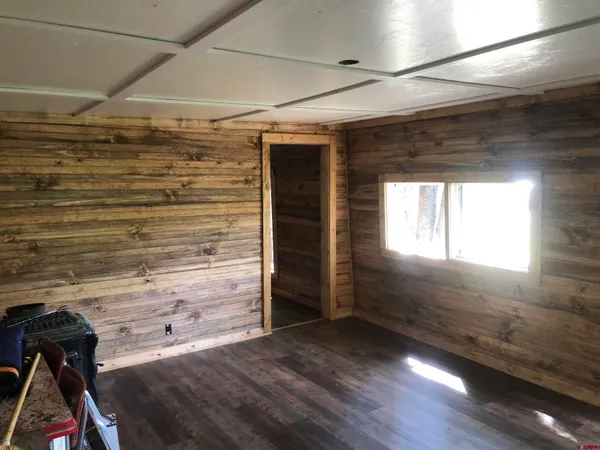 a view of walk in closet