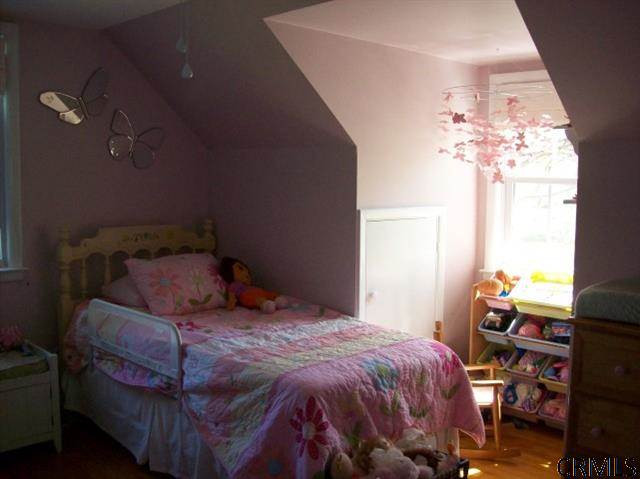 7 Norge Road Bethlehem, NY 12054 - Photo 12 of 22 Photo 12