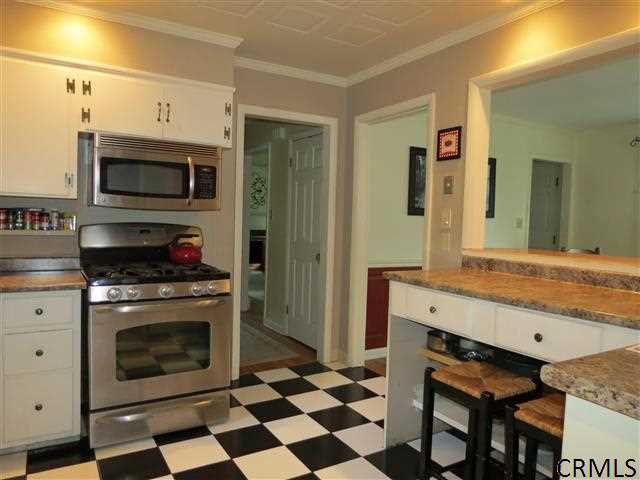 7 Norge Road Bethlehem, NY 12054 - Photo 6 of 22 Photo 6