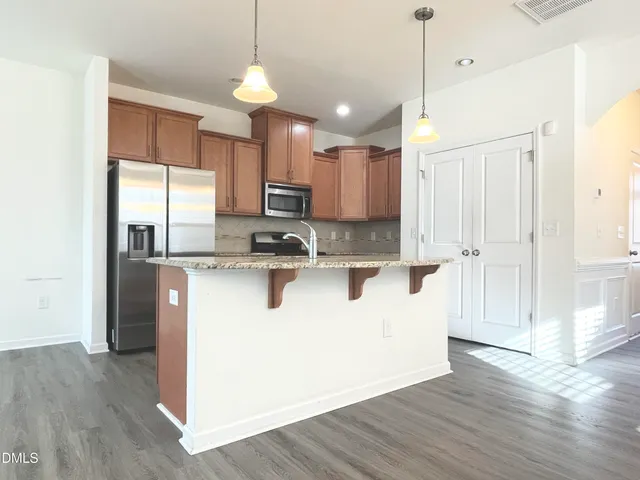 $1,875 | 706 Treviso Lane, Apex, NC 27502