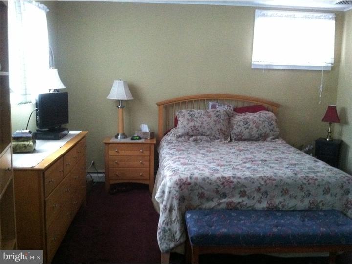 241 Brookside Road East Norriton, PA 19401 - Photo 14 of 18 Master Bedroom