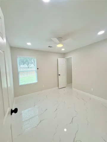 $290,000 | 9714 Rich Mountain Court, Humble, TX 77396