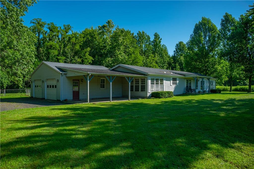 5450 West Deaver Road Columbus, IN 47201 - Photo 1 of 26 Gallery Image 1