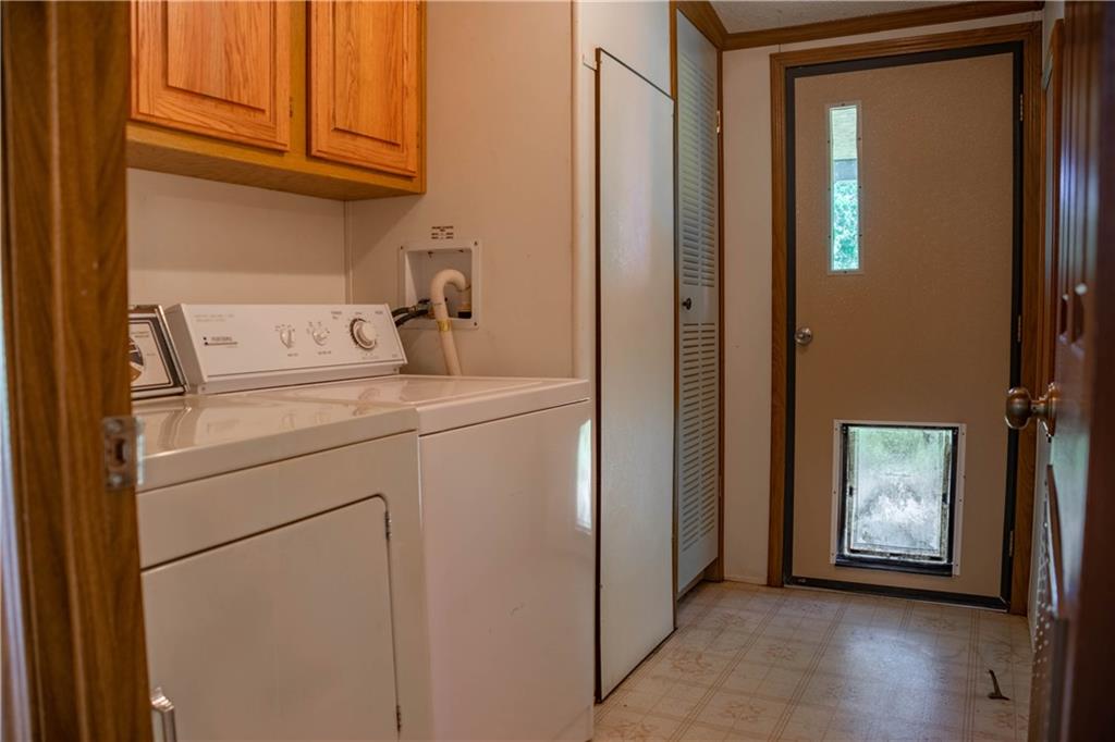 5450 West Deaver Road Columbus, IN 47201 - Photo 18 of 26 Gallery Image 18