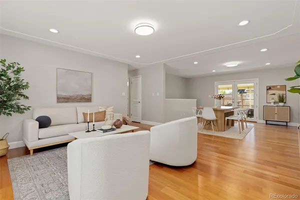 $585,000 | 984 East 7th Avenue, Broomfield, CO 80020