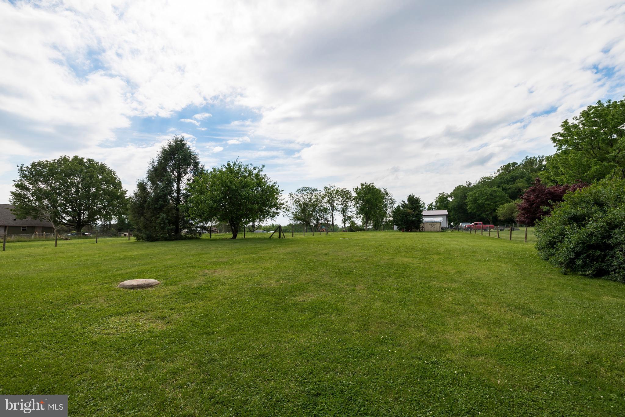 549 Wertz Road Coatesville, PA 19320 - Photo 4 of 31 Gallery Image 4