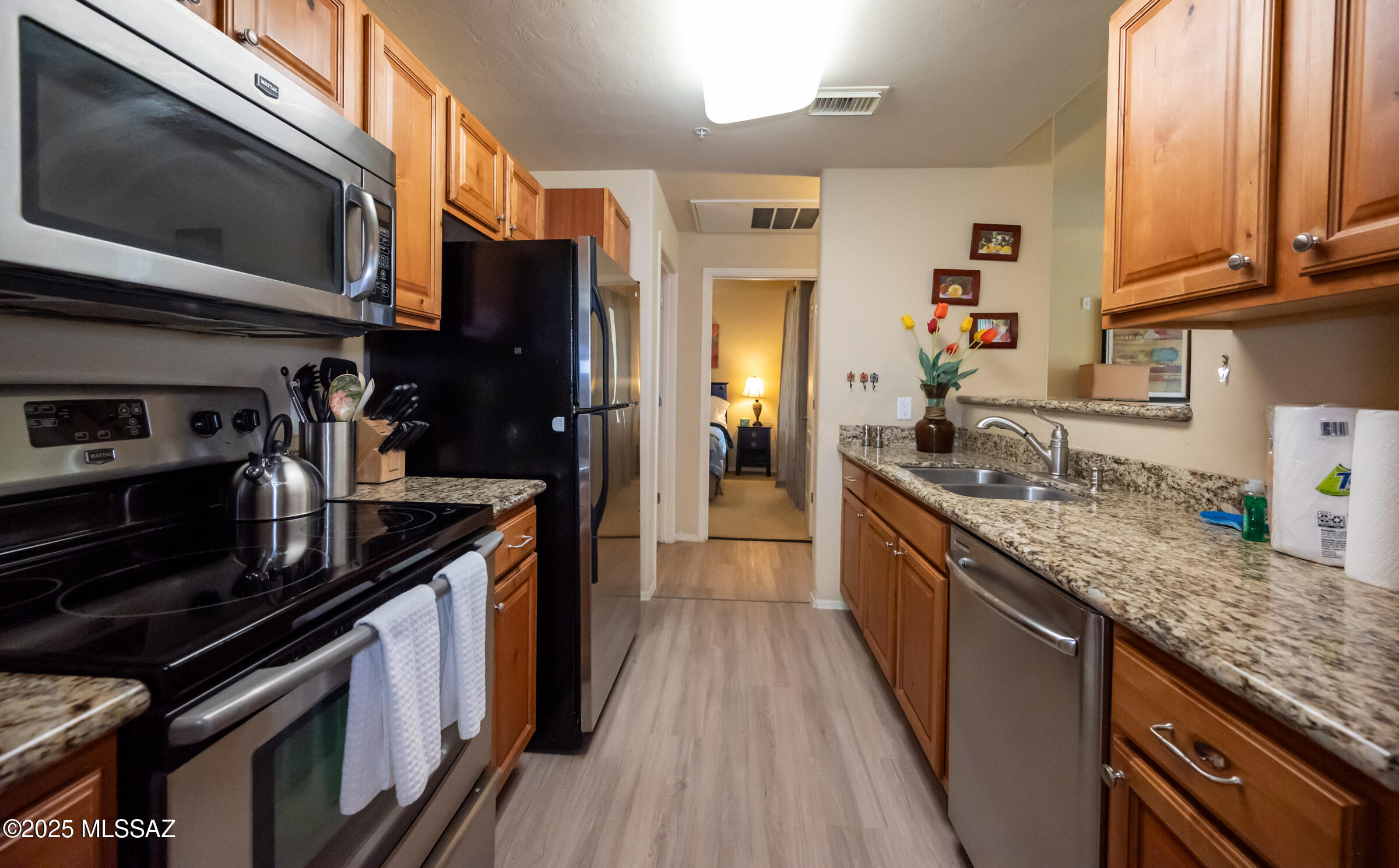 2550 East River Road, Unit 20102 Tucson, AZ 85718 - Photo 12 of 23