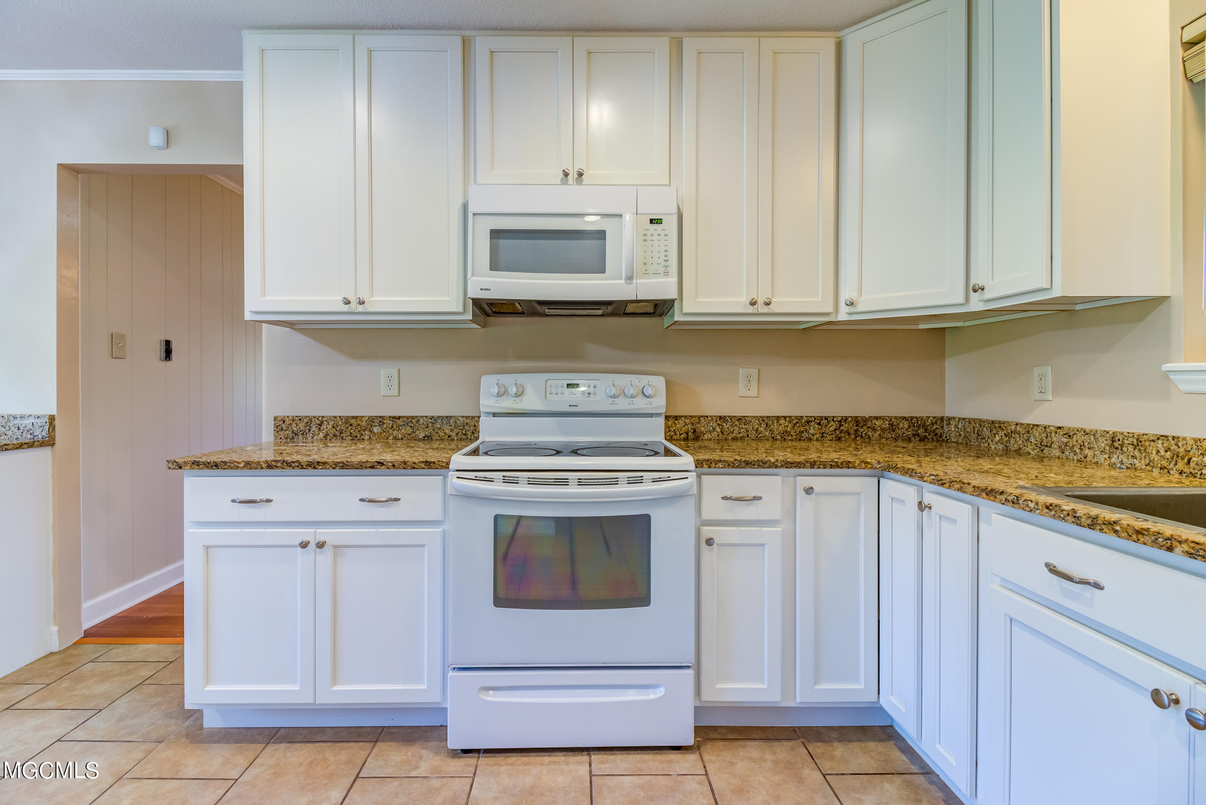 17279 Perkins Road Gulfport, MS 39503 - Photo 11 of 61 17279 Perkins Rd (27)