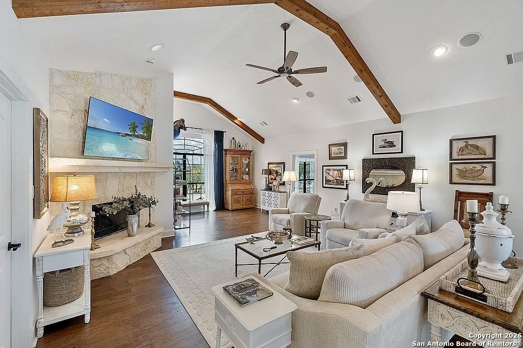 1112 Kendall Jackson Comfort, TX 78013 - Photo 12 of 32 a living room with furniture and a flat screen tv