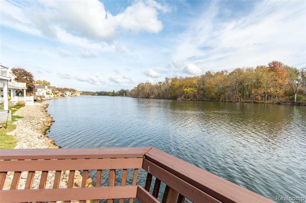 2349 Riverside Pointe Drive St. Joseph, MI 49085 - Photo 53 of 62