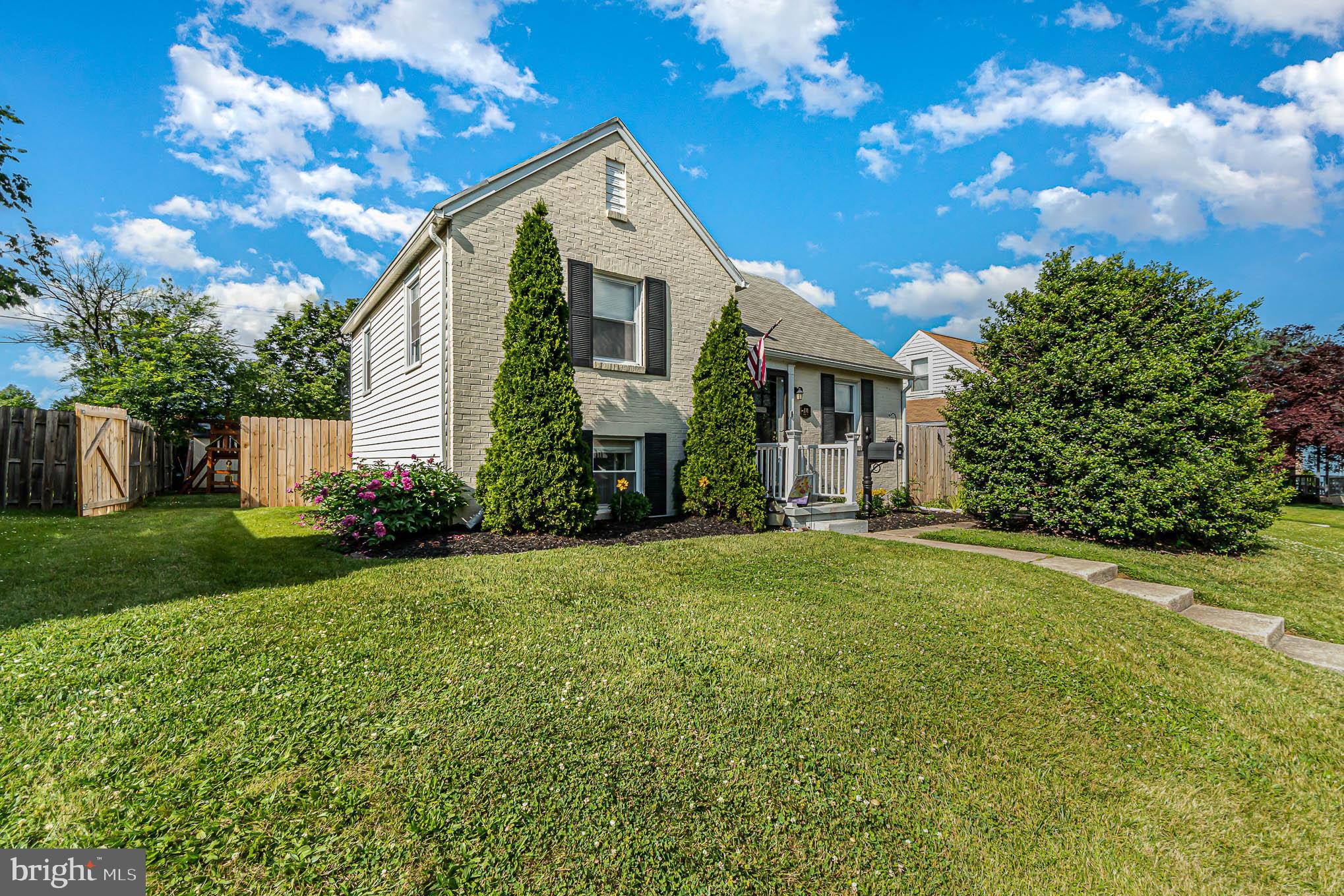 771 Noonan Road York, PA 17404 - Photo 2 of 24 Gallery Image 2