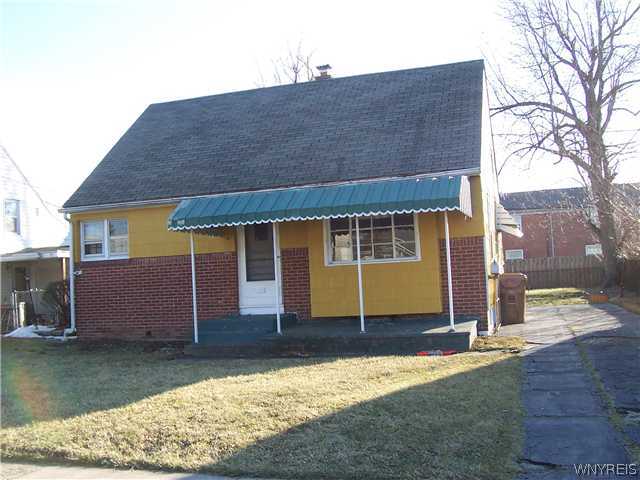 71 Southgate Road Cheektowaga, NY 14215 - Photo 1 of 1 Exterior Front