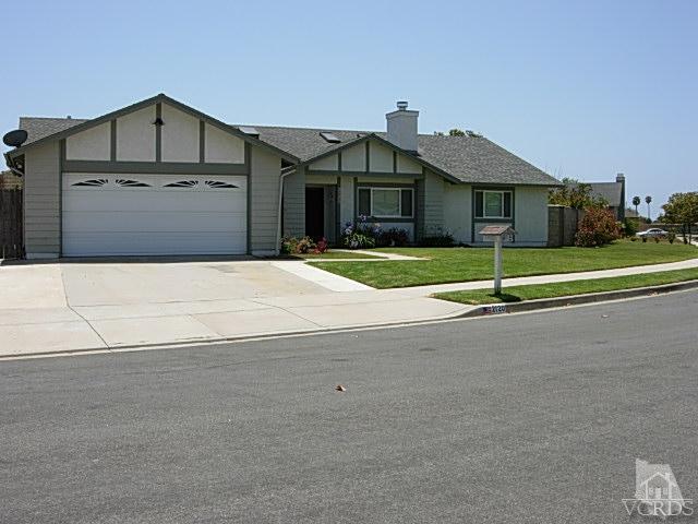 a front view of house with yard