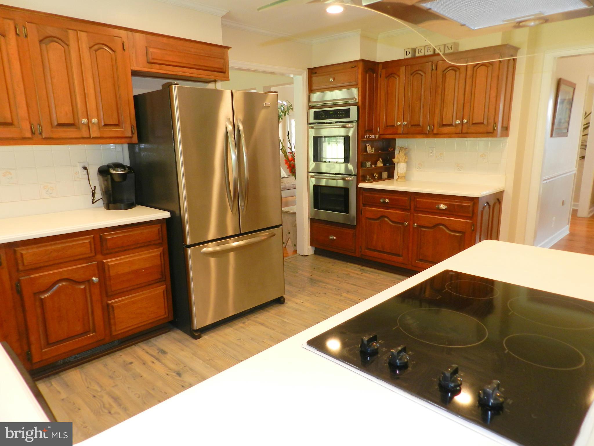 17401 Conoy Road Barnesville, MD 20838 - Photo 11 of 30 Kitchen