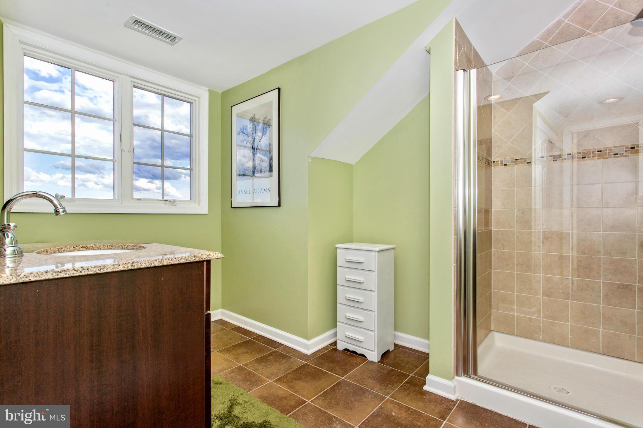 17401 Conoy Road Barnesville, MD 20838 - Photo 20 of 30 Bath