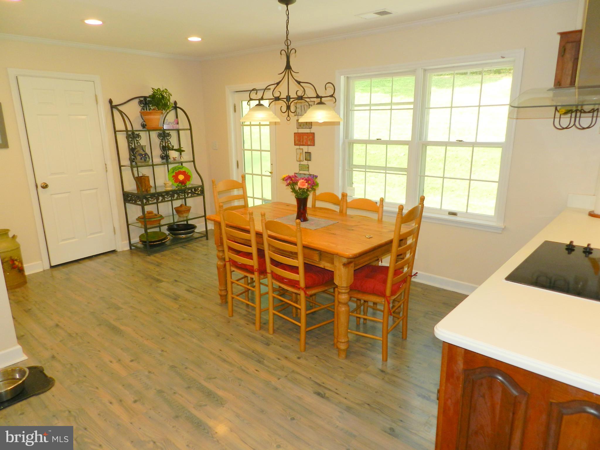 17401 Conoy Road Barnesville, MD 20838 - Photo 10 of 30 Kitchen