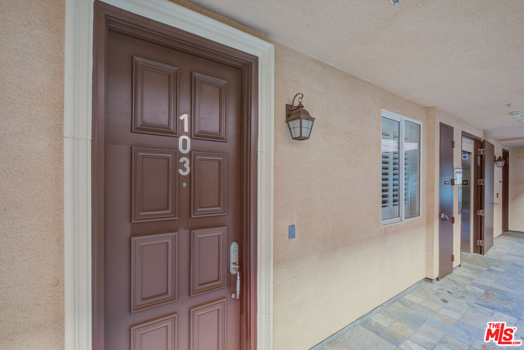 1444 South Point View Street, Unit 103 Los Angeles, CA 90035 - Photo 11 of 44