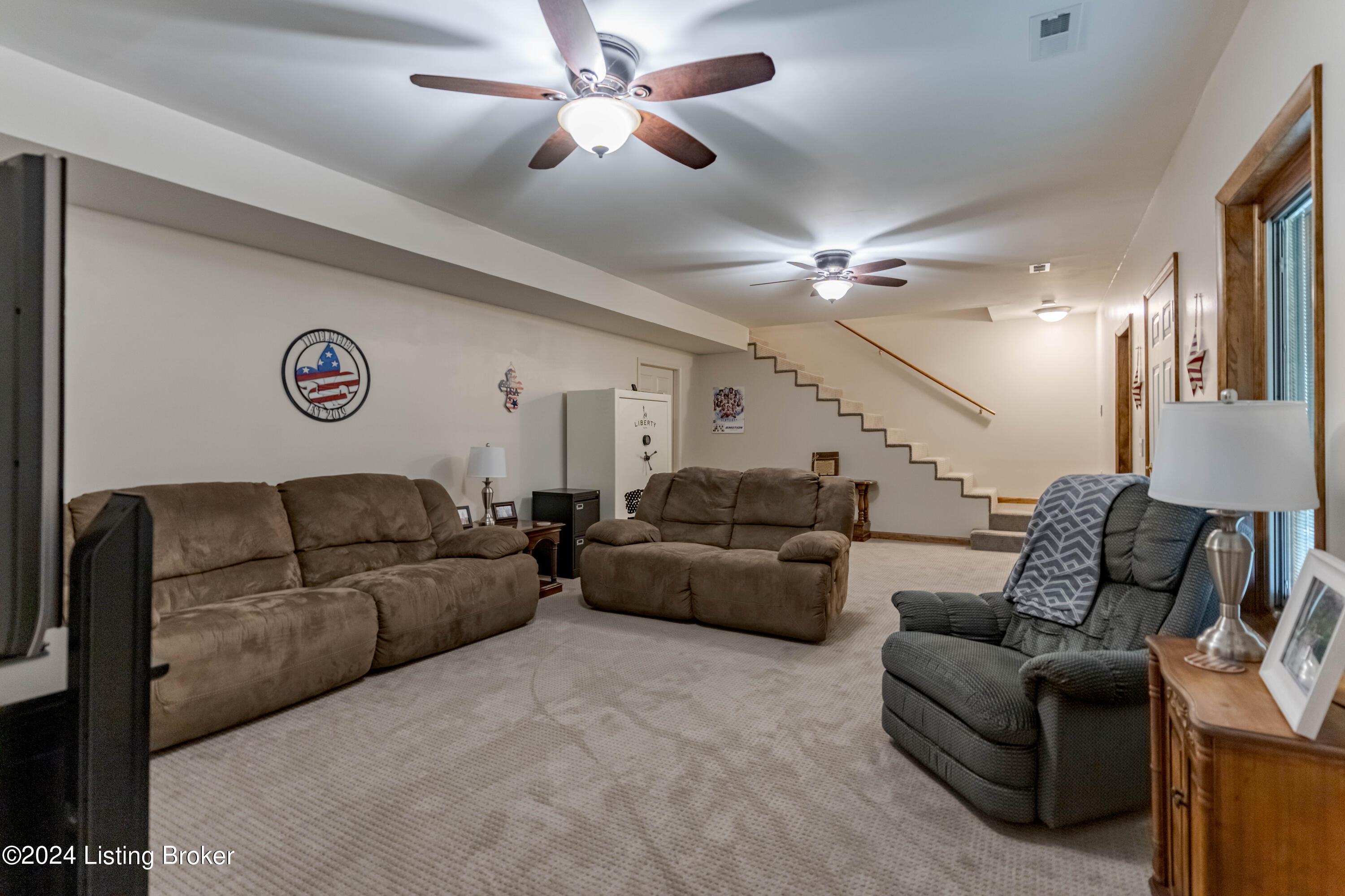9881 Waddy Road Waddy, KY 40076 - Photo 37 of 80 DSC05339